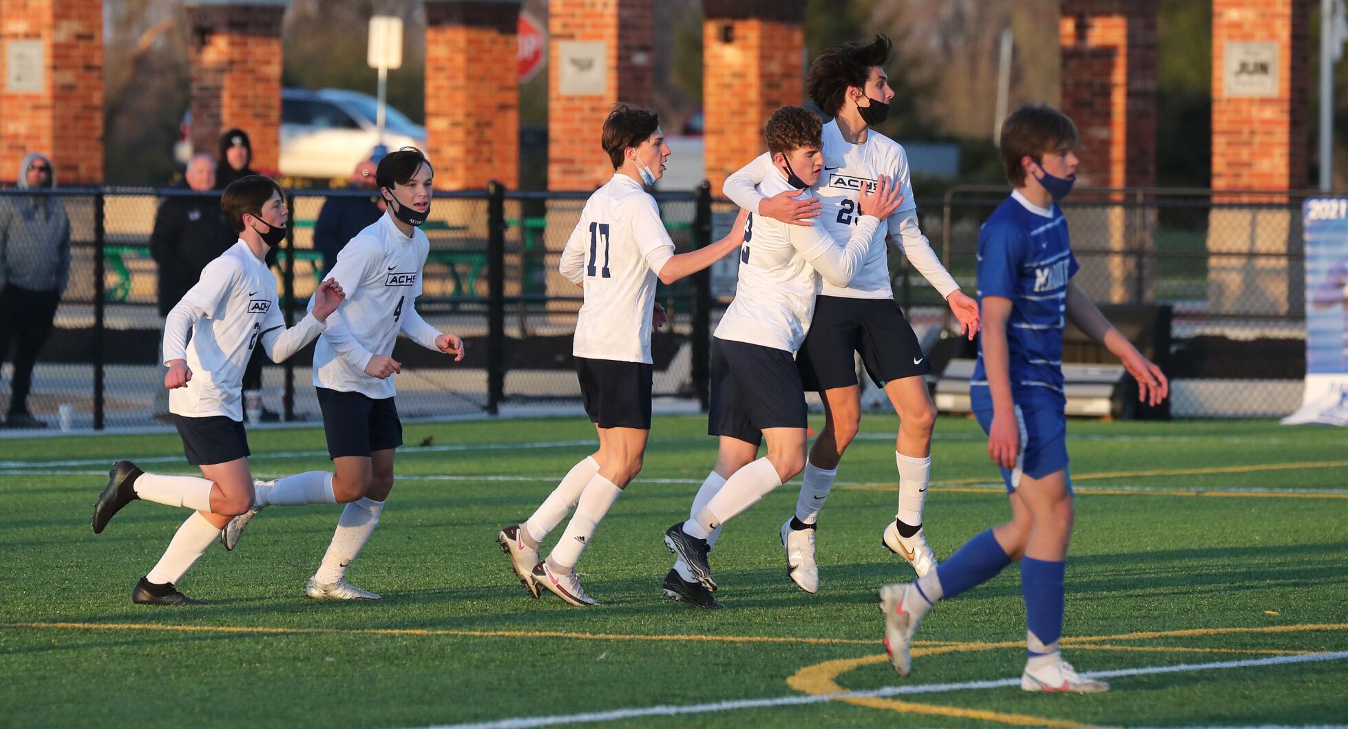 Alton Marquette vs. Althoff boys soccer